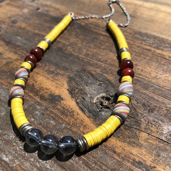 Short Yellow Tribal Quartz Necklace - Picture 3 of 5